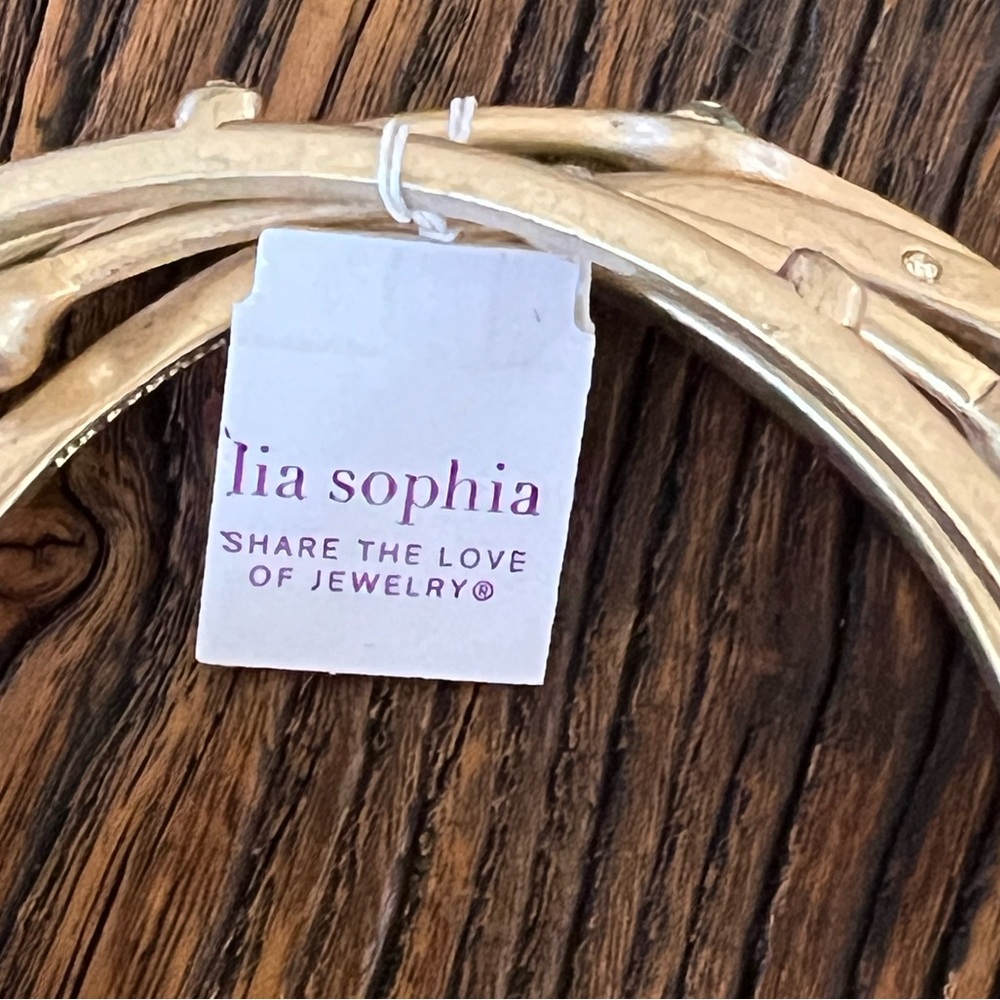 🌸Bangle Bracelet🌸 - Picture 7 of 10